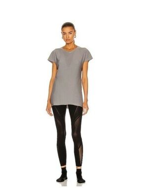 Wolford Stay Active Wear Top Fog Grey Yoga Size Medium Tunic Lightweight Gym